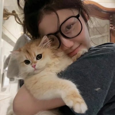 穿越系统搞错位面,被关小黑屋十万年